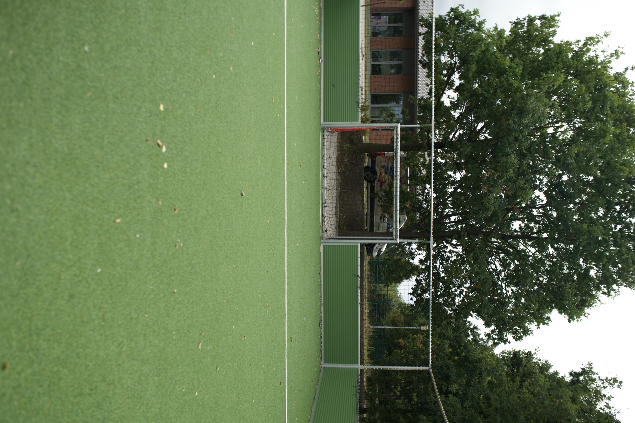 Kunstrasen-Ballspielfeld mit Bande, Projekt Ahlhorn