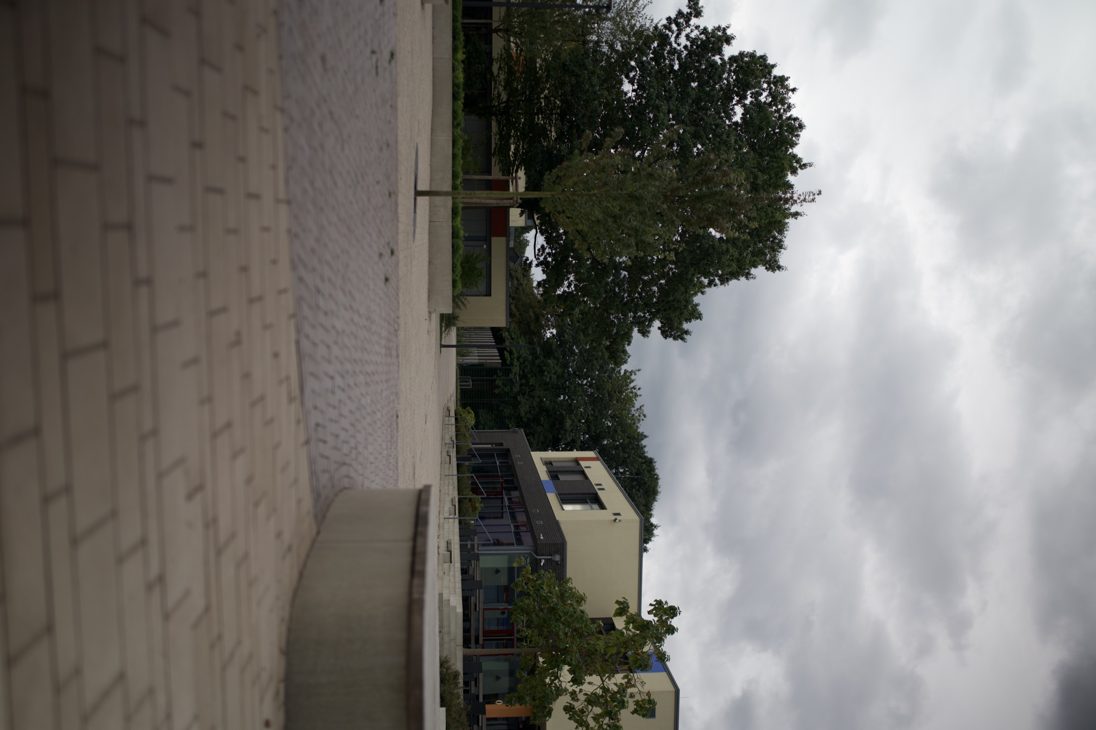 Schulhof Gymnasium — Foto 18