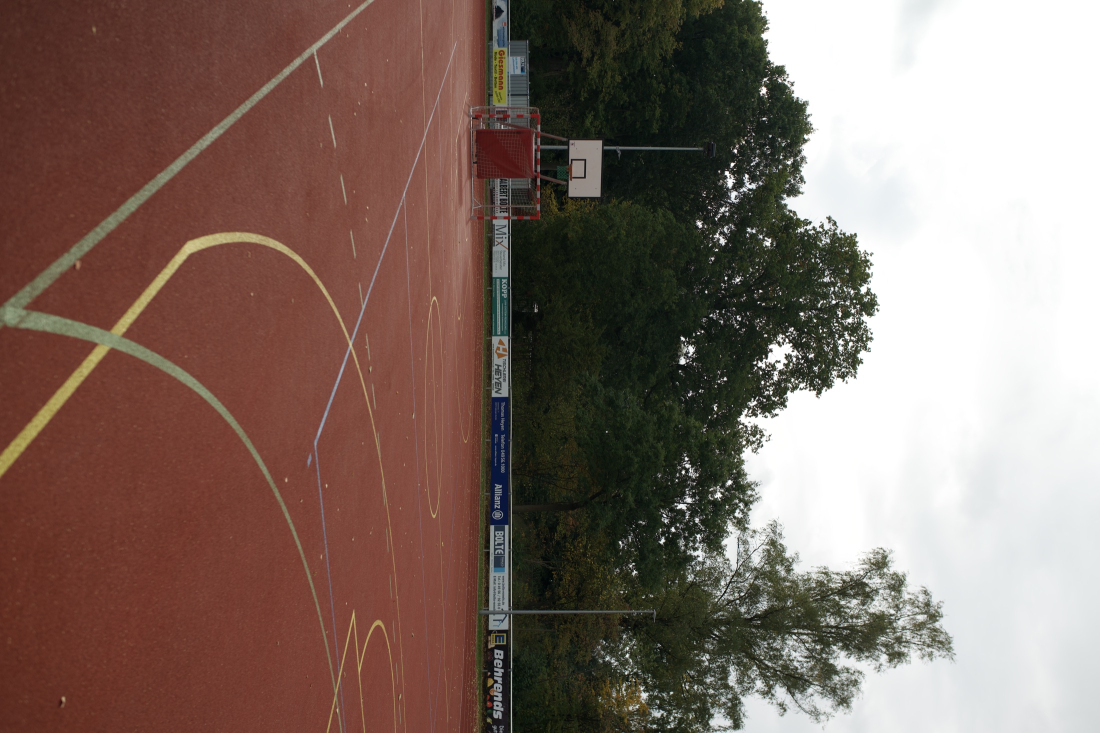 Sportanlage Uplengen — Foto 11