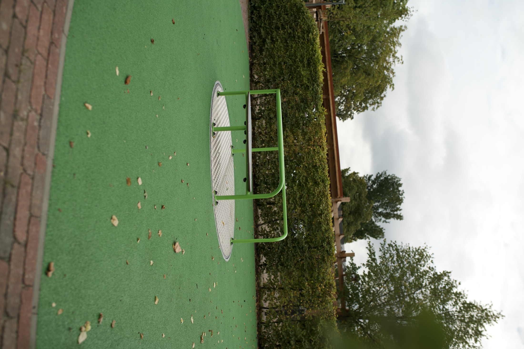 Sportplatz — Neubau mit Holzbau — Foto 12