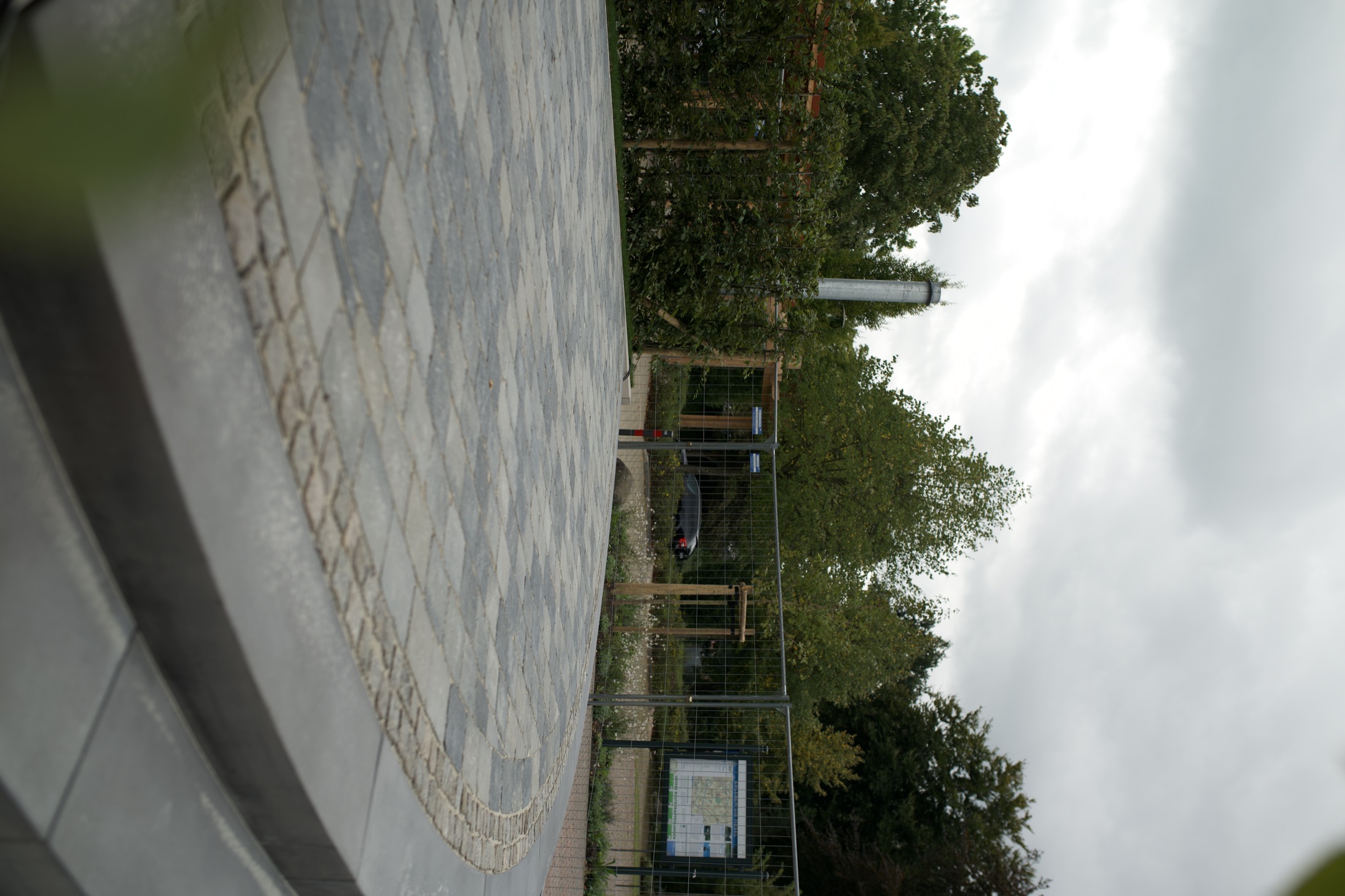 Sportplatz — Neubau mit Holzbau — Foto 23
